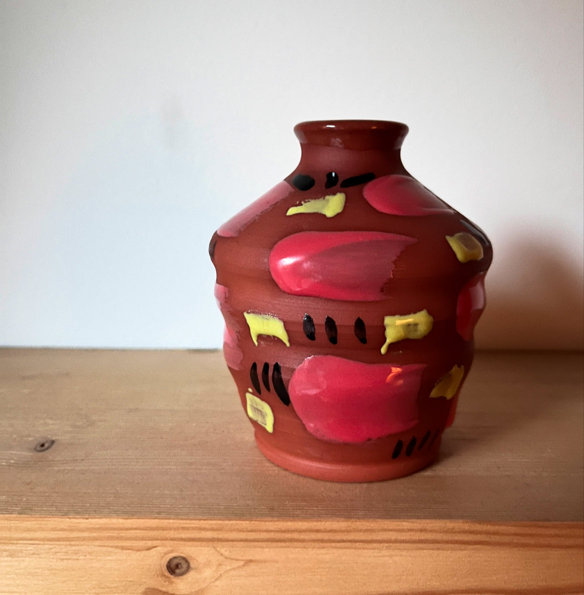 Wavy Bud Vase