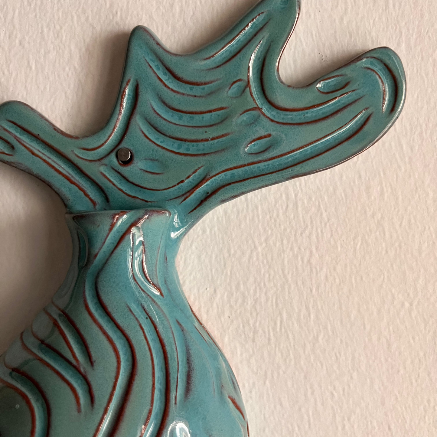 Wave Wall Hanger