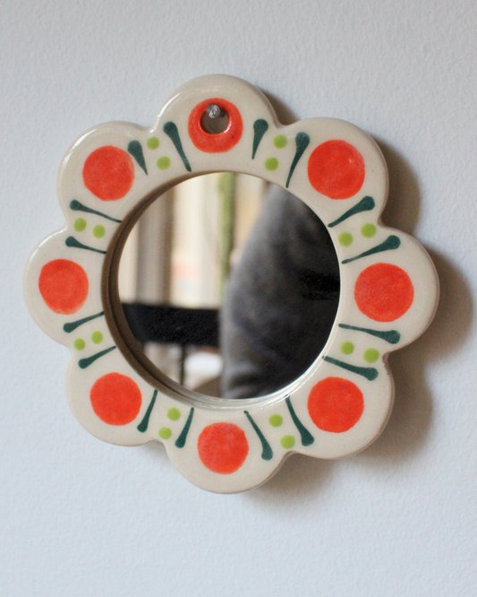 Chrysanthemum mini mirror